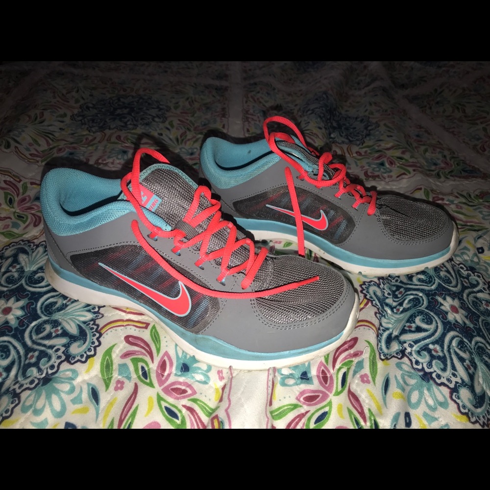 Women’s Nike Running shoe 8.5